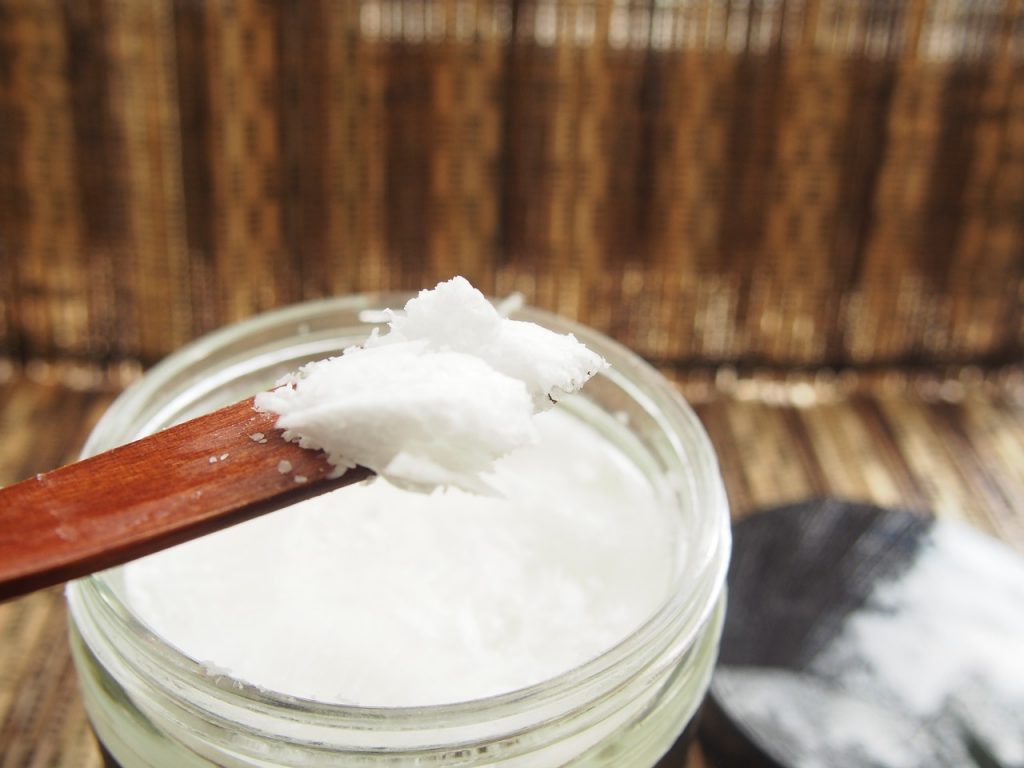 COCONUT OIL HAIR MASK