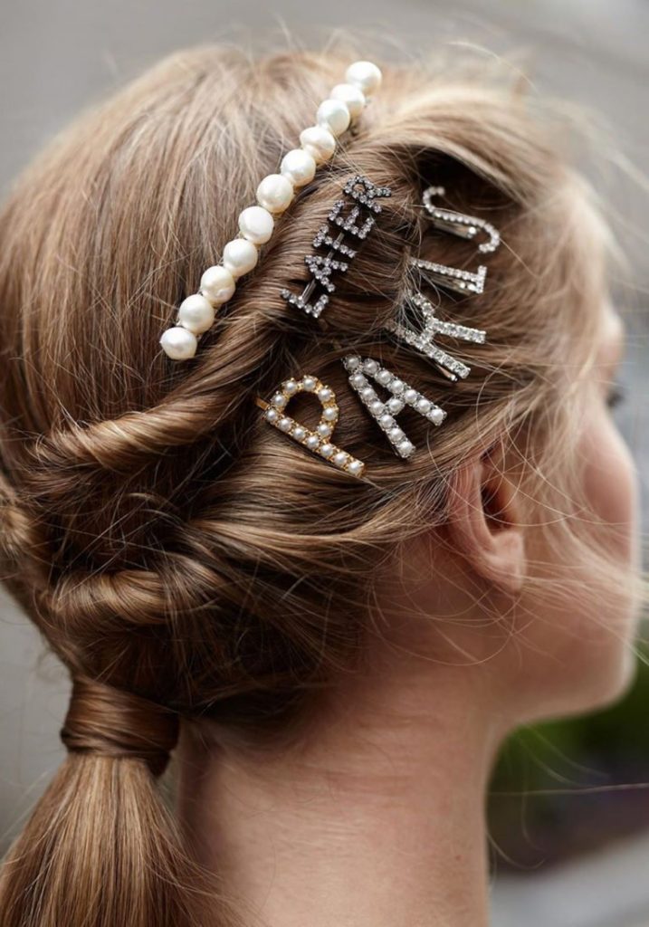 hairstyles with barrettes